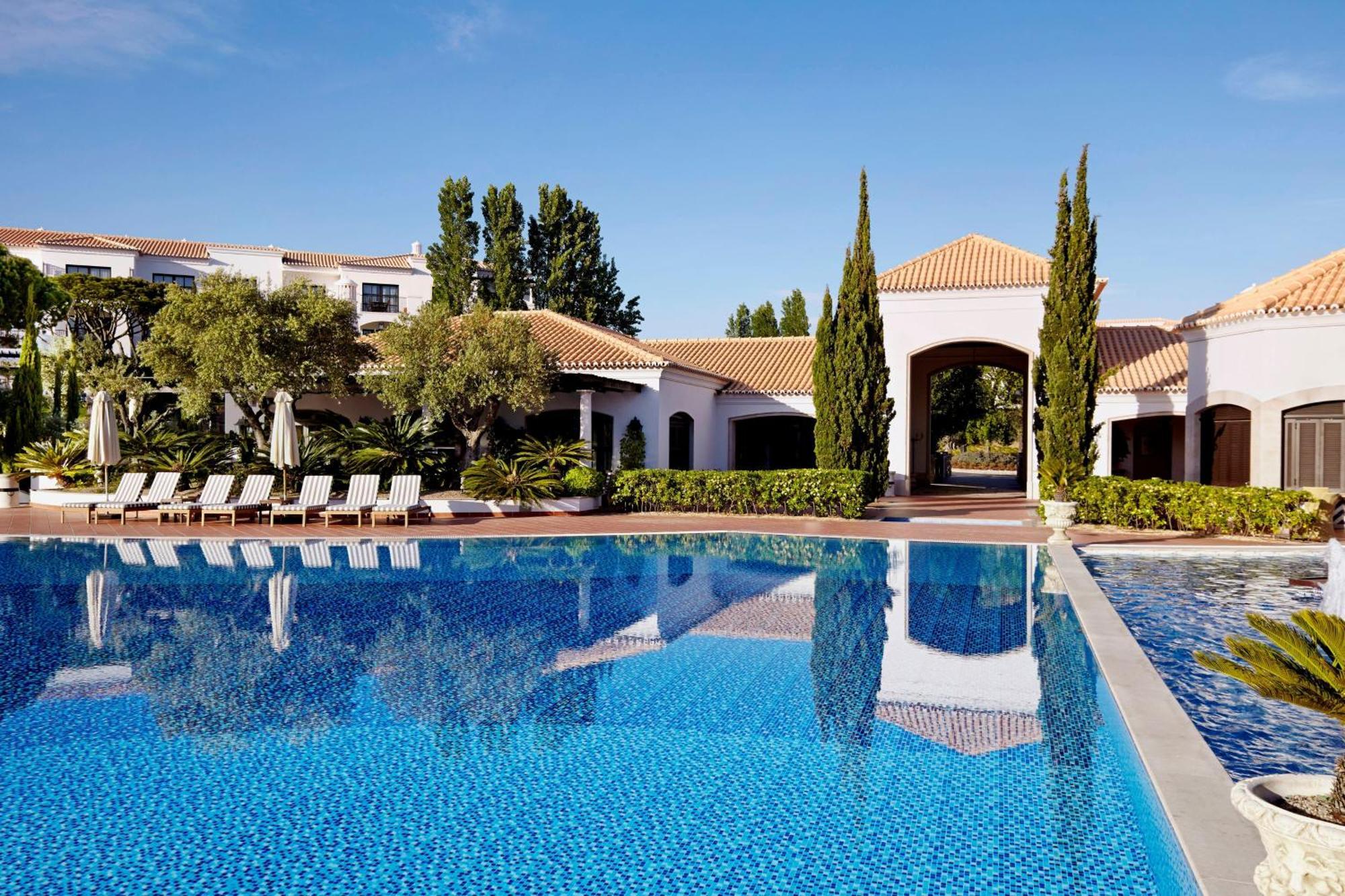 Pine Cliffs Ocean Suites, a Luxury Collection Resort & Spa, Algarve Albufeira Extérieur photo