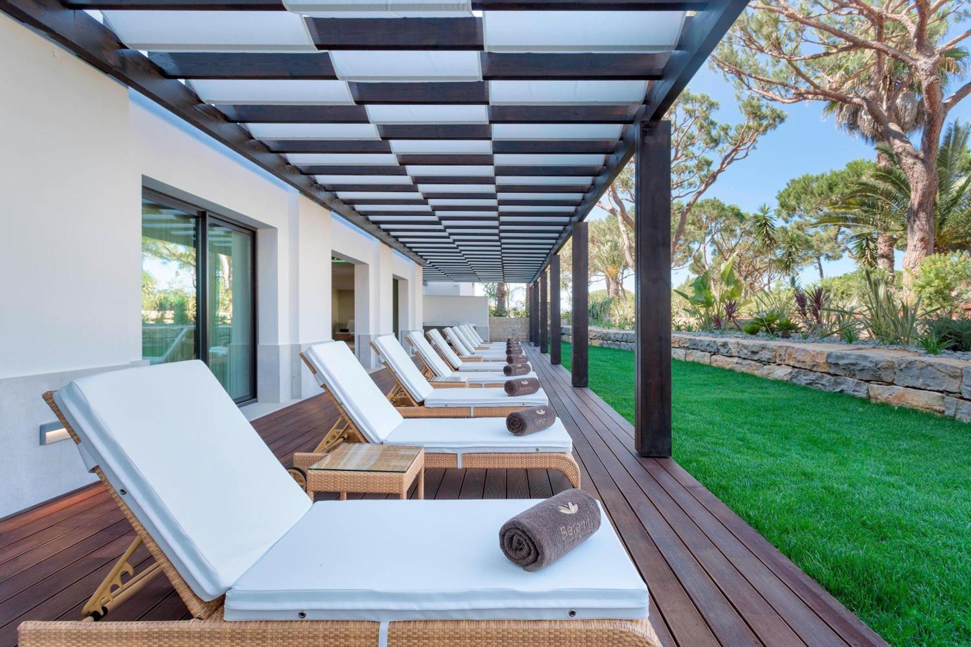 Pine Cliffs Ocean Suites, a Luxury Collection Resort & Spa, Algarve Albufeira Extérieur photo