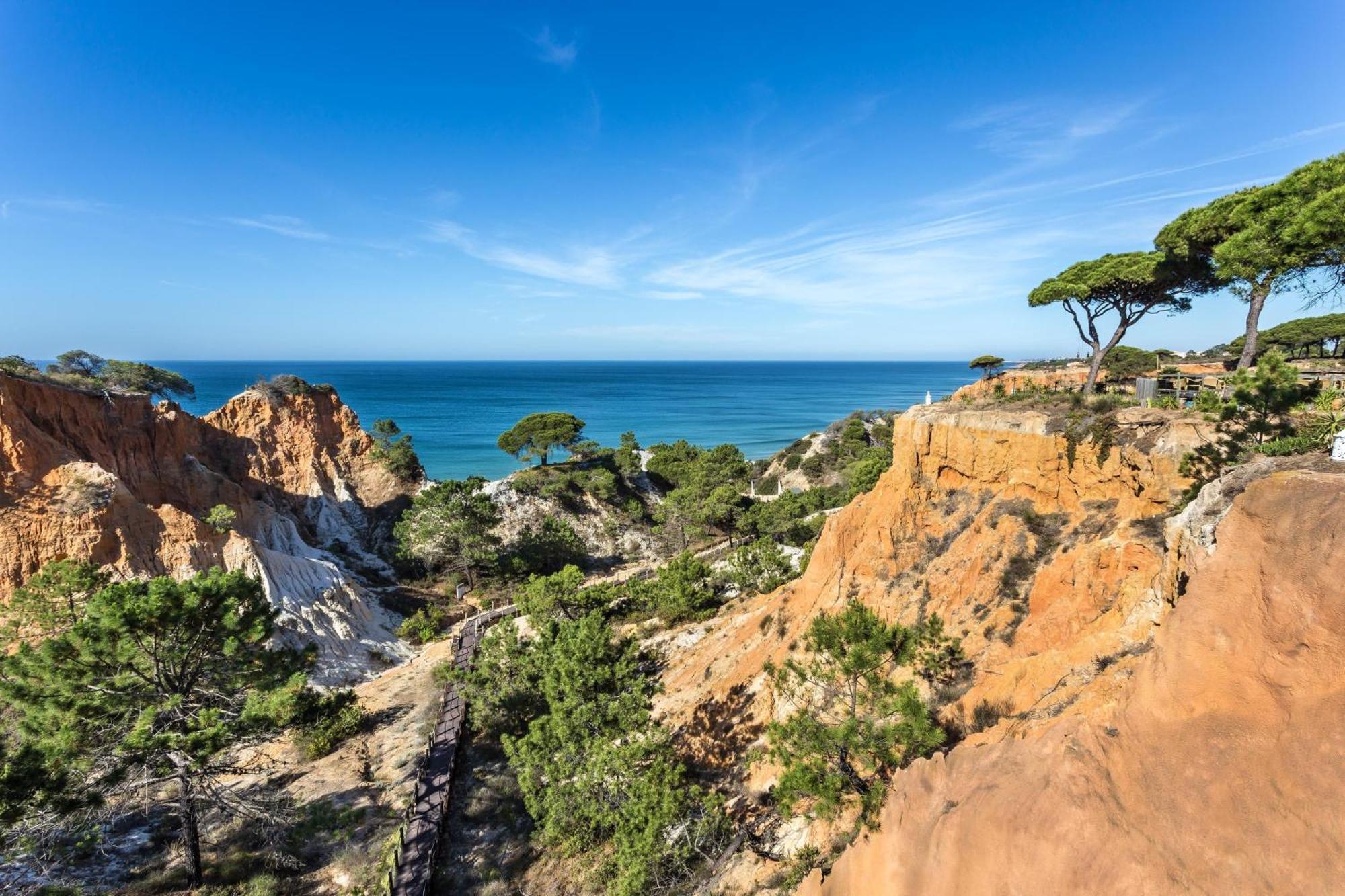 Pine Cliffs Ocean Suites, a Luxury Collection Resort & Spa, Algarve Albufeira Extérieur photo