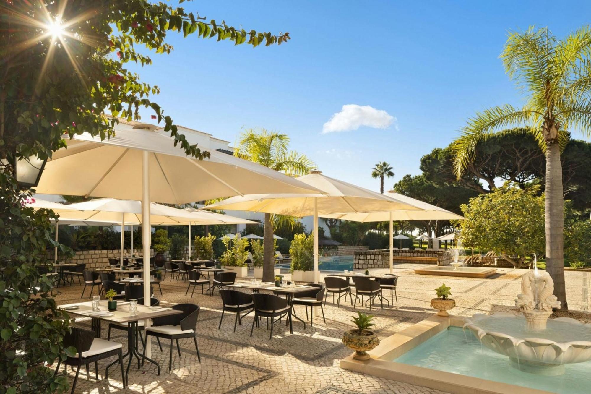 Pine Cliffs Ocean Suites, a Luxury Collection Resort & Spa, Algarve Albufeira Extérieur photo