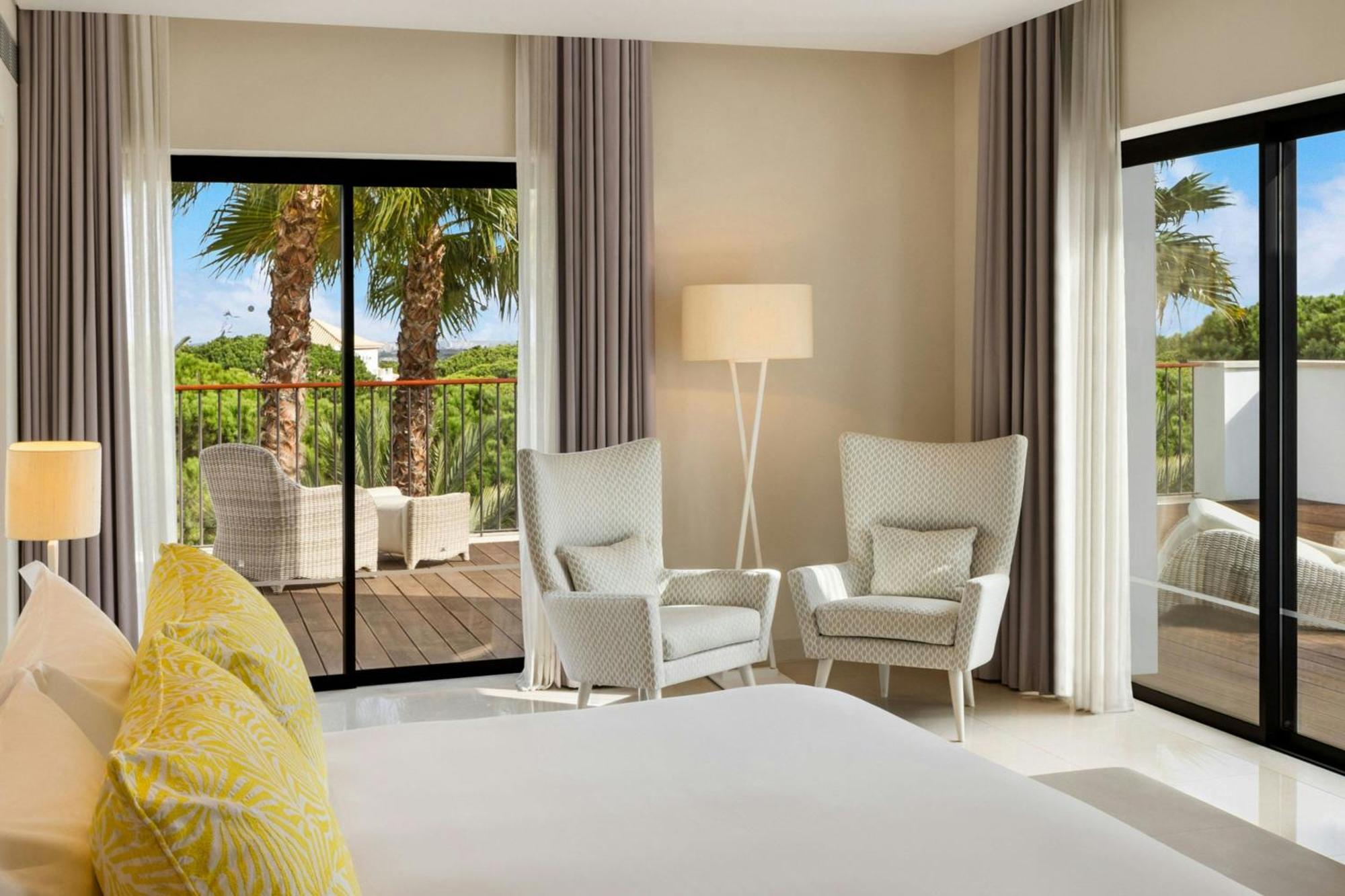 Pine Cliffs Ocean Suites, a Luxury Collection Resort & Spa, Algarve Albufeira Extérieur photo